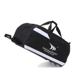 Torba sportowa na kółkach, na sprzęt zawodnika. Czarne torby sportowe YAKIMASPORT, bez wzorów, z nylonu, duże. Za 299.00 zł.