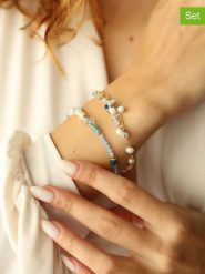 Pierres delicates Pozłacane bransoletki (2 szt.) z kamieniami szlachetnymi i perłami rozmiar: onesize. Białe bransoletki damskie Pierres delicates, pozłacane. Za 52.99 zł.