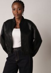 Czarna Kurtka Bomberka z Imitacji Skóry o Krótkim Kroju Edalindra. Czarne kurtki damskie Born2be, l, bez wzorów, z jeansu, bez kaptura. Za 119.99 zł.