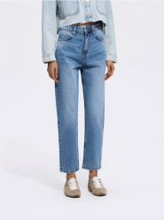 Jeansy mom fit slim - niebieski. Niebieskie jeansy damskie Reserved. Za 129.99 zł.