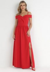 Czerwona Rozkloszowana Sukienka na Ramiączkach Maxi Chilli. Czerwone sukienki damskie Born2be, bez wzorów, bez ramiączek. Za 179.99 zł.