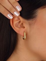 Nakkash Pozłacane kolczyki rozmiar: onesize. Żółte kolczyki damskie Nakkash, pozłacane. Za 52.42 zł.