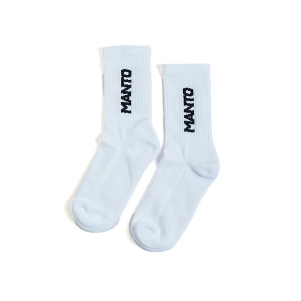 Skarpetki sportowe Manto Logotype 23. Czarne obuwie sportowe damskie MANTO, na fitness i siłownię. Za 38.99 zł.