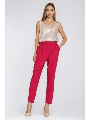 Nife Spodnie w kolorze czerwonym rozmiar: 36. Czerwone spodnie materiałowe damskie Nife, bez wzorów, z materiału. Za 150.02 zł.