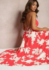 Czerwona Wiskozowa Sukienka na Ramiączkach o Rozkloszowanym Kroju Nansirona. Czerwone sukienki damskie Renee, bez wzorów, z wiskozy, eleganckie, bez ramiączek. W wyprzedaży za 75.99 zł.