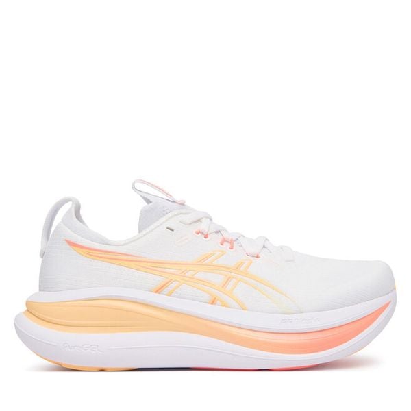 Buty do biegania Asics. Białe obuwie sportowe treningowe Asics, do biegania. Za 800.99 zł.