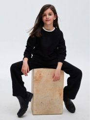 Mayoral Bluza 7.402 Czarny Regular Fit. Czarne bluzy dziewczęce Mayoral, bez wzorów, z bawełny, bez ramiączek, bez kaptura. Za 89.99 zł.