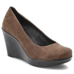 Czółenka damskie Karino, na wysokim stabilnym koturnie eleganckie skórzane wsuwane i wygodne, brązowe, 1224-015-P. Brązowe czółenka damskie Karino, bez wzorów, ze skóry, bez obcasa, na koturnie. Za 322.99 zł.