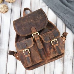 Plecak damski brązowy PAOLO PERUZZI T-16-BR. Brązowe plecaki PAOLO PERUZZI, bez wzorów, ze skóry. Za 259.99 zł.
