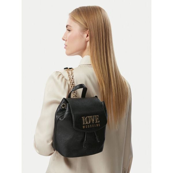 Plecak LOVE MOSCHINO. Czarne plecaki Love Moschino, bez wzorów. Za 859.99 zł.