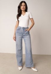 Niebieskie Szerokie Jeansy Bawełniane z Wysokim Stanem Helemenor. Niebieskie jeansy damskie Born2be, bez wzorów, z bawełny, długie. Za 109.99 zł.