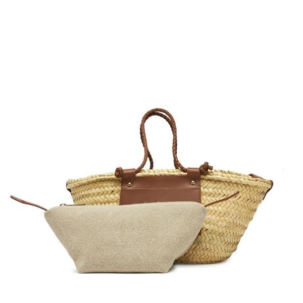 Torebka Castañer. Brązowe torebki klasyczne damskie Castañer, bez dodatków. Za 529.99 zł.