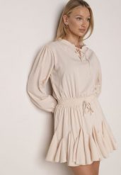 Beżowa Rozkloszowana Sukienka z Wiskozą Zdobiona Falbanami i Wiązaniem Lerienatia. Brązowe sukienki damskie Born2be, z aplikacjami, z wiskozy, eleganckie, bez ramiączek. Za 119.99 zł.