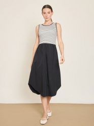 BGN Sukienka w kolorze biało-czarnym rozmiar: 40. Białe sukienki damskie BGN, bez wzorów, bez ramiączek. Za 108.99 zł.