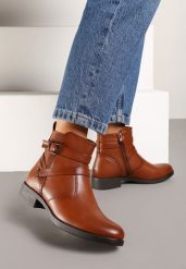 Brązowe Botki Sztyblety Zdobione Paskami z Klamerkami Delrith. Brązowe botki damskie Born2be, z jeansu, eleganckie, bez obcasa, na obcasie, bez zapięcia. Za 59.99 zł.