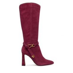 Kozaki Steve Madden. Czerwone kozaki damskie Steve Madden, bez obcasa, na szpilce, bez zapięcia. Za 859.99 zł.