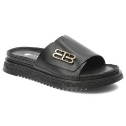 Czarne Klapki Armodo Modne Wsuwane Obuwie Damskie. Czarne klapki damskie Armodo, bez wzorów, z materiału, bez obcasa, na płaskiej podeszwie, bez zapięcia. Za 229.00 zł.
