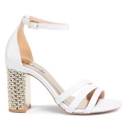Sandały R.Polański. Białe sandały damskie R.Polański, bez wzorów, bez obcasa, na słupku, bez zapięcia. Za 239.99 zł.