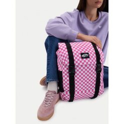 Plecak Vans. Czerwone plecaki Vans, bez wzorów. Za 179.99 zł.