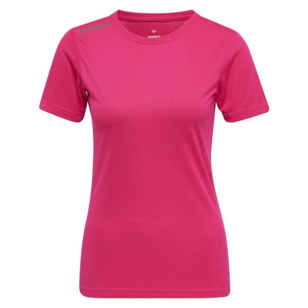 Koszulka damska Newline core functional. Czerwone bluzki damskie Newline, s, bez wzorów, bez kołnierzyka, bez ramiączek. Za 132.00 zł.