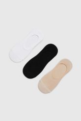 Skarpety 3-pack. Skarpetki damskie MOODO, bez wzorów, z elastanu. Za 34.99 zł.