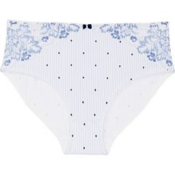 Figi "maxi" bonprix ecru-niebieski z nadrukiem. Białe figi bonprix, w koronkowe wzory, z koronki. Za 34.99 zł.
