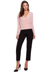 Pudrowa Stylowa Bluzka z Kopertowym Dekoltem. Czarne bluzki damskie MAKEOVER, l, bez wzorów, z elastanu, eleganckie, bez kołnierzyka, bez ramiączek. Za 154.90 zł.
