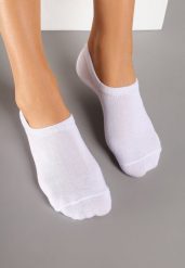 Białe Skarpety Stopki z Wiskozy 3 Pack Tiefra. Białe skarpetki damskie Renee, bez wzorów, z wiskozy. Za 14.99 zł.
