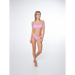 Bikini damskie Protest Prtyamba. Czerwone bikini Protest, bez wzorów. W wyprzedaży za 135.00 zł.