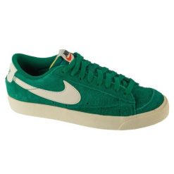 Buty sportowe do chodzenia damskie, W Blazer Low 77. Zielone obuwie sportowe treningowe Nike, trekkingowe. Za 450.10 zł.