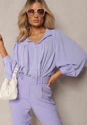 Fioletowa Koszula ze Stójką Inspirowana Stylem Retro Bubiana. Fioletowe koszule damskie Renee, l, bez wzorów, retro, bez kołnierzyka, bez ramiączek. Za 119.99 zł.