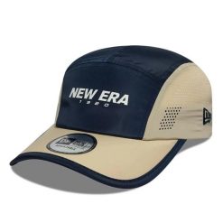 Czapka 5-panelowa New Era Colour Block Runner. Niebieskie czapki z daszkiem damskie New Era, bez wzorów. Za 226.50 zł.