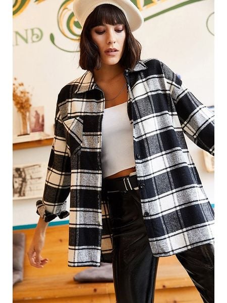 Olalook Koszula w kolorze biało-czarnym rozmiar: S. Białe koszule damskie Olalook, s, bez wzorów, bez kołnierzyka, bez ramiączek. Za 70.45 zł.