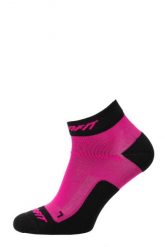 Skarpety do biegania damskie Dynafit Vertical Mesh Footie. Czarne skarpetki damskie Dynafit, bez wzorów, z meshu. Za 89.10 zł.