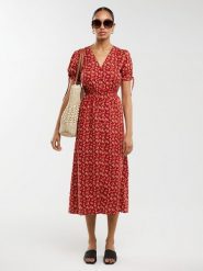 BIG STAR Sukienka w kolorze czerwonym rozmiar: XL. Czerwone sukienki damskie Big Star, bez wzorów, z wiskozy, retro, bez ramiączek. Za 119.99 zł.