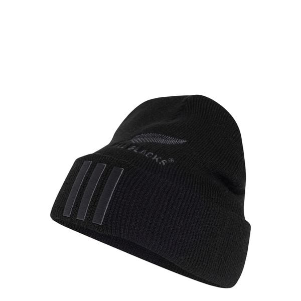 Czapka typu beanie All Blacks. Czarne czapki damskie Adidas, bez wzorów, z dzianiny. Za 119.00 zł.