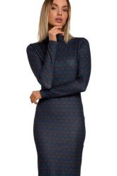 Dzianinowa sukienka midi dopasowana tuba we wzory. Sukienki damskie Sukienki.shop, bez wzorów, z dzianiny, biznesowe, bez ramiączek. Za 249.00 zł.