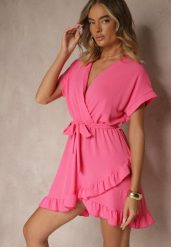 Fuksjowa Sukienka o Rozkloszowanym Kroju z Paskiem i Falbanami Addea. Czerwone sukienki damskie Renee, bez wzorów, eleganckie, bez ramiączek. W wyprzedaży za 63.99 zł.