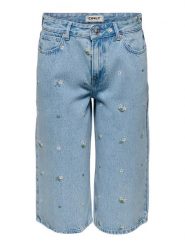 ONLY Szorty jeansowe Cobain 15349519 Niebieski Loose Fit. Niebieskie szorty damskie Only, bez wzorów, z bawełny. Za 119.99 zł.