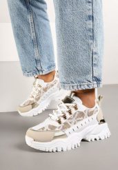 Biało-Beżowe Streetwearowe Sneakersy na Grubej Podeszwie z Tłoczeniami Goniswen. Białe obuwie sportowe damskie Born2be, z jeansu, bez zapięcia. Za 109.99 zł.
