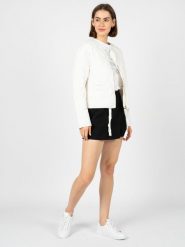 Silvian Heach Kurtka | GPP23505PI | Kobieta | Biały. Białe kurtki damskie Silvian Heach, bez wzorów, z poliamidu, bez kaptura. W wyprzedaży za 349.00 zł.
