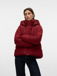 Vero Moda Kurtka pikowana w kolorze bordowym rozmiar: XL. Czerwone kurtki damskie Vero Moda, xl, bez wzorów, bez kaptura. Za 184.46 zł.