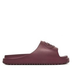 Klapki adidas. Czerwone klapki damskie Adidas, bez wzorów, bez obcasa, bez zapięcia. Za 179.99 zł.