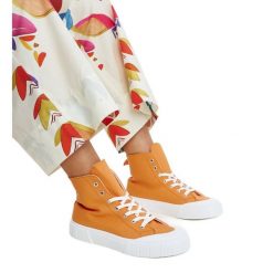 Pomarańczowe wysokie trampki Vinka. Brązowe trampki damskie bez wzorów, z tkaniny, bez zapięcia. Za 81.83 zł.