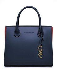 CXL by Christian Lacroix Skórzana torebka "Montaigne" w kolorze niebieskim - 32 x 26 x 15 cm rozmiar: onesize. Niebieskie torebki klasyczne damskie CXL by Christian Lacroix, z materiału, przez ramię, bez dodatków. Za 505.45 zł.