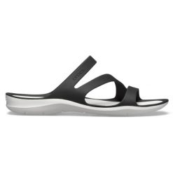 Klapki damskie Crocs Swiftwater Sandal W. Czarne klapki damskie Crocs, bez wzorów, z materiału, bez obcasa, bez zapięcia. Za 196.00 zł.