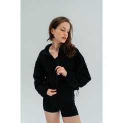 Kurtka sportowa Moonholi Uptown z zamkiem. Czarne kurtki sportowe damskie MOONHOLI, bez wzorów, bez kaptura. Za 399.00 zł.