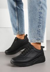Czarne Sneakersy Ozdobione Tłoczeniem Ulivianna. Czarne obuwie sportowe damskie Born2be, z jeansu, bez zapięcia. Za 79.99 zł.
