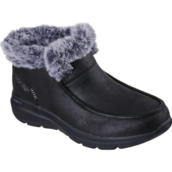 Buty damskie Skechers Glacial Ultra Cozy Getaway. Czarne obuwie sportowe damskie Skechers, ze skóry ekologicznej, bez zapięcia, na fitness i siłownię. Za 590.00 zł.