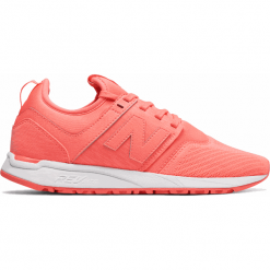 New Balance WRL247SW. Różowe obuwie sportowe damskie New Balance, z materiału. W wyprzedaży za 149.99 zł.